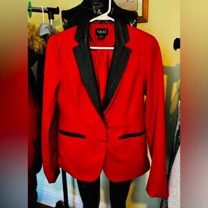 Taxi Men’s Size medium Suit Jacket (EUC)